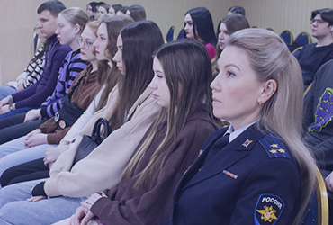 Соединяя теорию и практику