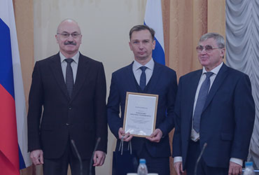 «От личного примера преподавателя зависит будущее подрастающего поколения, а значит — будущее страны»